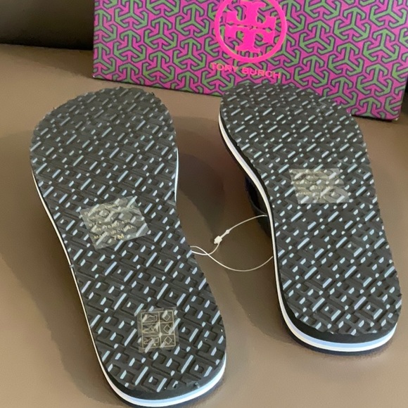Tory Burch mini Minnie flip flop perfect navy - Picture 5 of 6